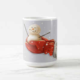 Caneca De Café Neve em luvas vermelhas neve no inverno