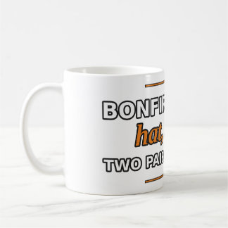 Caneca De Café Noite da Fogueira: Chapéu, Cachecol, Duas Pares de