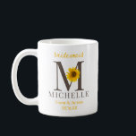 Caneca De Café Noiva Rústica Editável Girassol Casamento Damas de<br><div class="desc">Um moderno editável rústico marrom e amarelo com um copo monogramado de girassol. Mova o girassol para combinar com sua inicial com tipografia clássica moderna. As cores de todos os elementos são editáveis, basta clicar em personalizar ainda mais e selecionar a camada que deseja alterar. Mensagem para mim se precisar...</div>