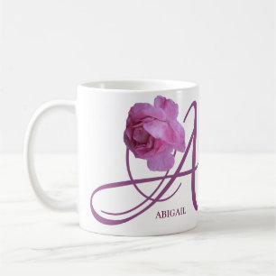 Caneca De Café Nome Abigail personalizável, cor-de-rosa rosa, flo
