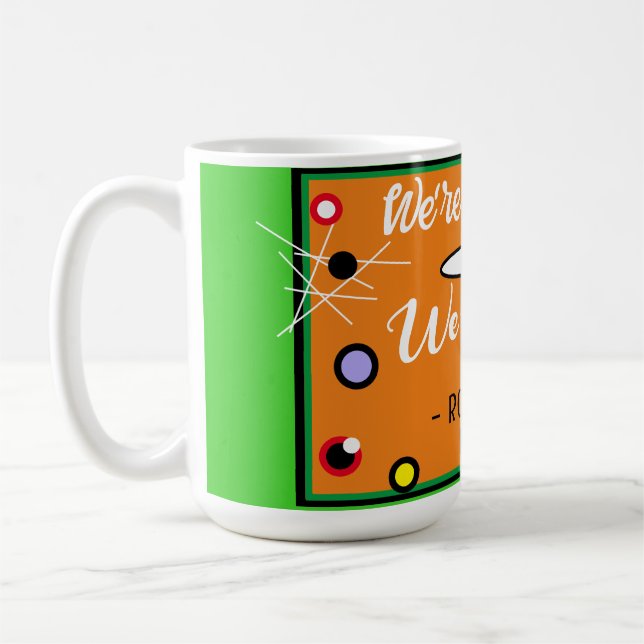 Caneca De Café Nome da Família Dia de as Bruxas engraçado Quirky  (Esquerda)