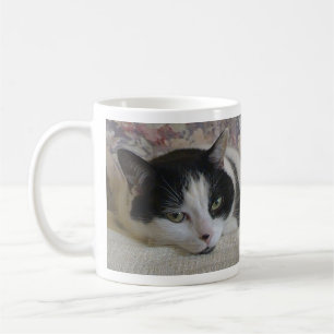 Caneca De Café Nome do Monograma de Foto de Gato Preto Branco-Cin