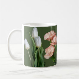 Caneca De Café Nome Lizzie personalizável, flor rosa bonito