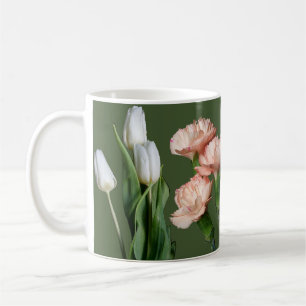 Caneca De Café Nome Lizzie personalizável, flor rosa bonito