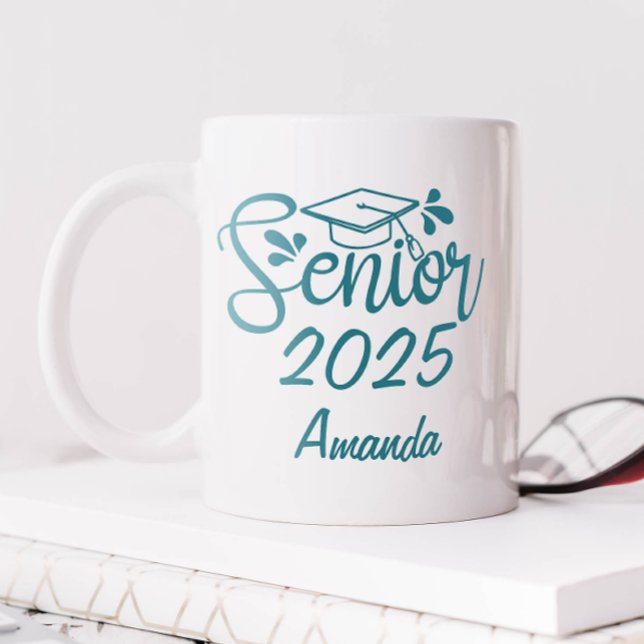 Caneca De Café Nome Personalizado Graduado (Personalized Senior 2025 Mug)