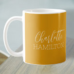 Caneca De Café Nome Personalizado Simples<br><div class="desc">Nome Personalizado Manga simples moderna de Ricaso - fácil adicionar seu próprio nome e sobrenome a esta lama de café clássica com acoplamento tipográfico</div>