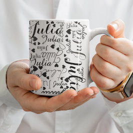 Caneca De Café Nomes Personalizados e Corações Negros Branco Româ