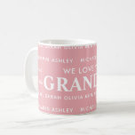 Caneca De Café Nós Te Amo Nossos Nomes De Crianças Personalizadas<br><div class="desc">Digamos que te amamos a vovó neste feriado com uma caneca de presente de Natal personalizada com nomes de netos. Todo texto neste design é editável para que você possa adicionar sua própria mensagem ou texto. Disponível em diversas cores,  estilos e produtos.</div>