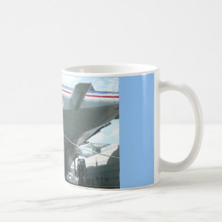 Caneca De Café Nova Iorque intrépido dos uss