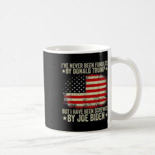 Caneca De Café Nunca Foi Conseguido Por Donald Trump Mas Fodido P