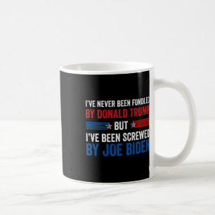Caneca De Café Nunca Foi Conseguido Por Donald Trump Mas Joe Bide
