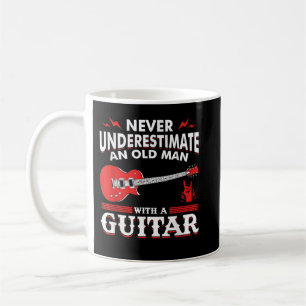 Caneca De Café Nunca Subestime um Homem Velho Com uma Guitarra 2