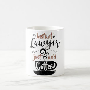 Caneca De Café O advogado imediato apenas adiciona o café