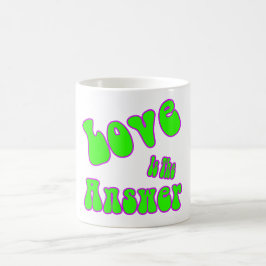 Caneca De Café O amor é a resposta