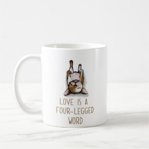 Caneca De Café O Amor É Uma Palavra De Quatro Pernas