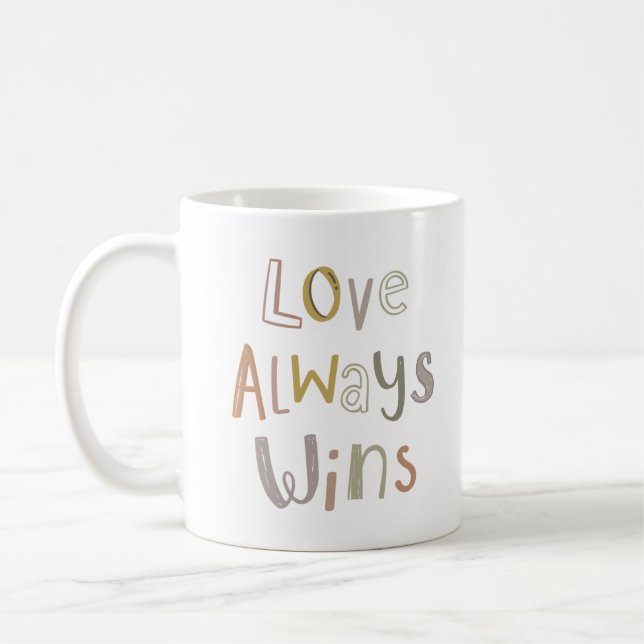 CANECA DE CAFÉ O AMOR SEMPRE GANHA (Esquerda)