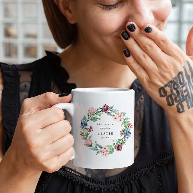 Caneca De Café O BESTIE Mais Amado Alguma Vez Floral Wreath (Criador carregado)
