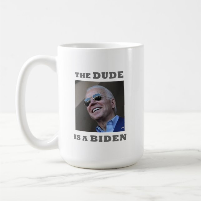 CANECA DE CAFÉ O CARA É UM BIDEN MÚG (Esquerda)