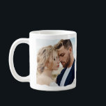 Caneca De Café O casamento de fotos modernas personalizou o Sr. e<br><div class="desc">As modernas e simples bordas rasgadas,  fotos de burgundy,  o Sr. e o Mrswedding personalizadas,  foram estabelecidas em obrigado de seu presente.</div>