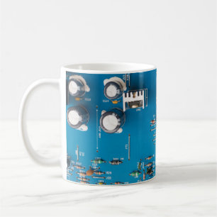 Caneca De Café O conselho de circuito eletrônico