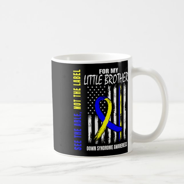 Caneca De Café O Irmão Mais Novo com Síndrome de Down Sem Rótulo  (Direita)