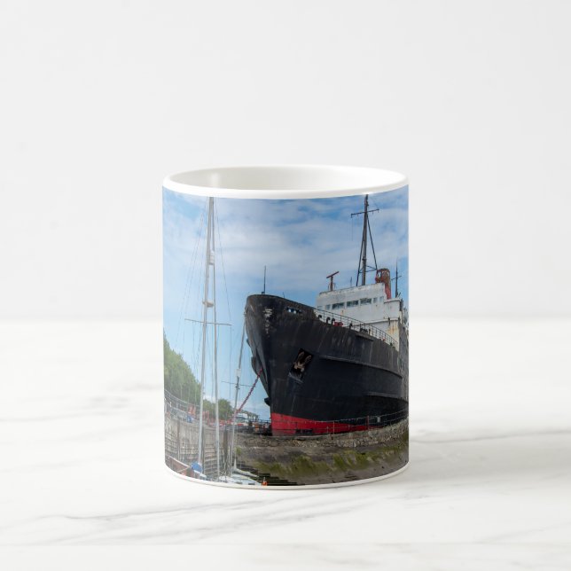 Caneca De Café O Navio Abandonado TSS Duque de Lancaster (Centro)