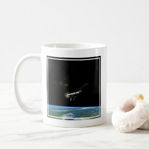 Caneca De Café O Veículo De Lançamento Atlas V541 Em Órbita.