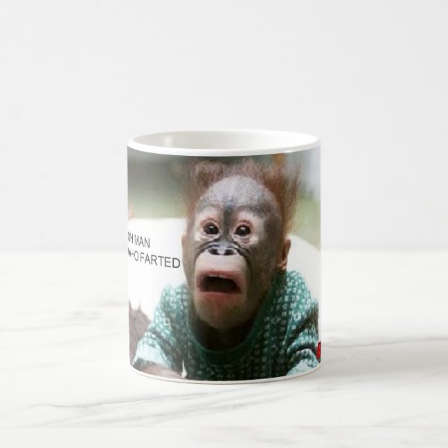 CANECA DE CAFÉ O WHO FARTED (Centro)