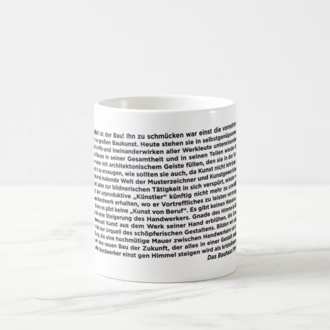 Caneca De Café Obliquamente (Centro)