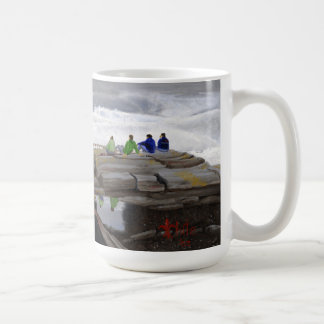 Caneca De Café Observadores de Ondas