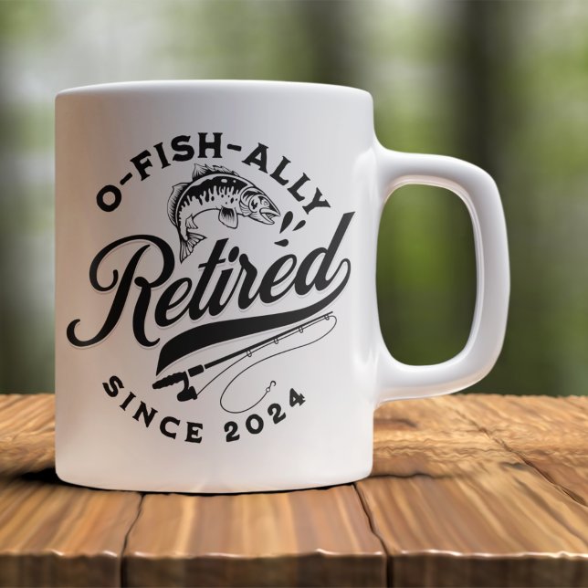 Caneca De Café Ofishally Retired 2024 Funny Fishing (Criador carregado)