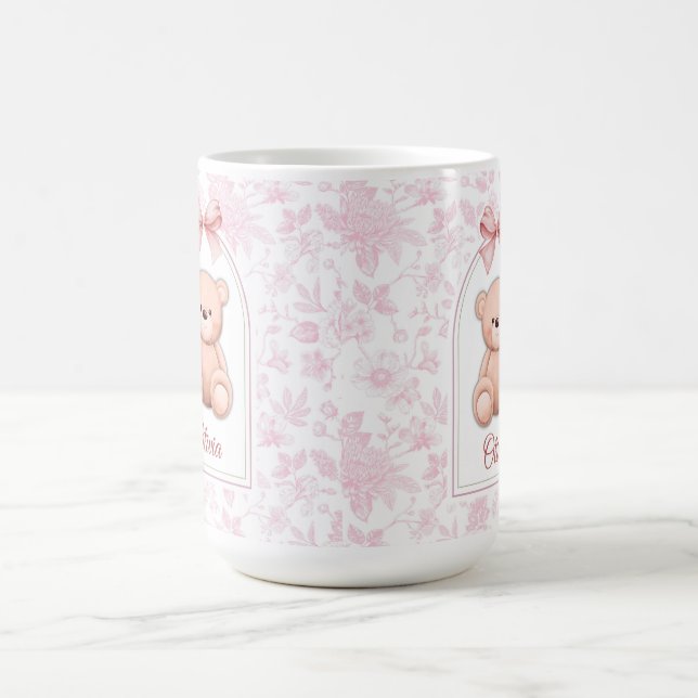 Caneca De Café Olivia | Design de Enfermeiro de Urso Rosa Persona (Centro)