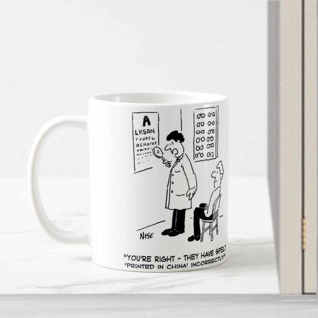 Caneca De Café Óptico fazendo um teste ocular (Criador carregado)