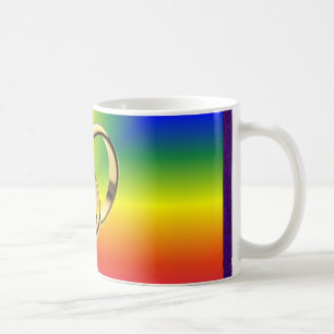 Caneca De Café Orgulho do arco-íris com alianças de casamento
