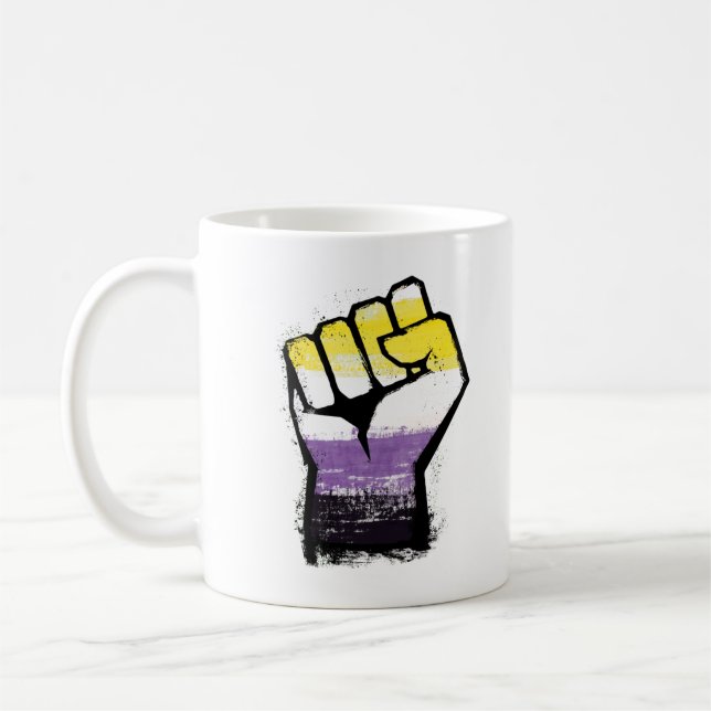 Caneca De Café Orgulho Não Binário Punho de Protesto (Esquerda)