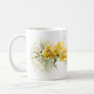 Caneca De Café Orquídea-mariposa amarela ao sol - Mug