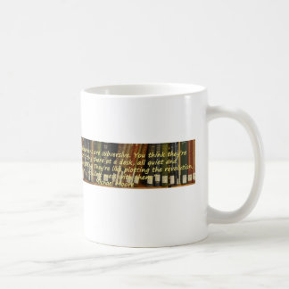 Caneca De Café Os bibliotecários são subversivos