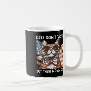 Caneca De Café Os gatos não votam, mas as Mães dos EUA não votam.