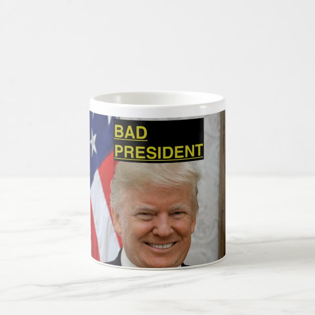 Caneca De Café Os rasgos de Drumpf (Centro)