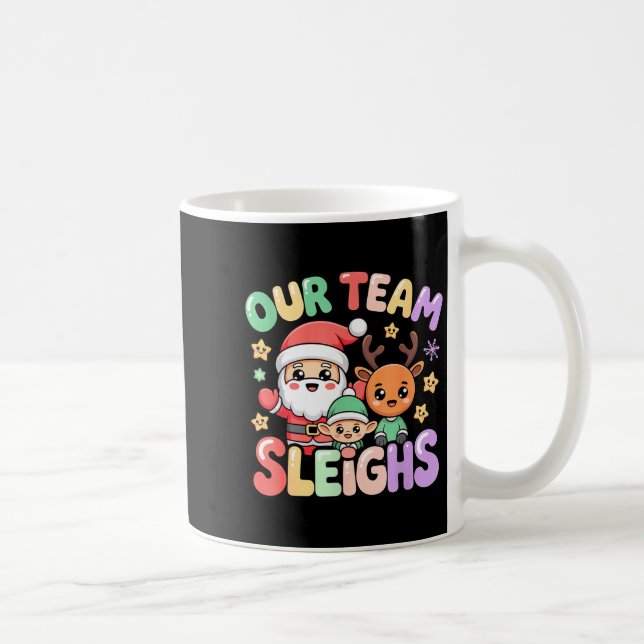 Caneca De Café Our Team Sleighs Christmas Santa And Xmas Party Sq (Direita)