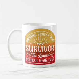 Caneca De Café Outra Escola Engraçada De Sobrevivência No Ano Esc