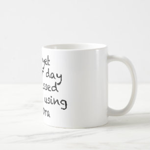 Caneca De Café Outro Dia Sem Álgebra