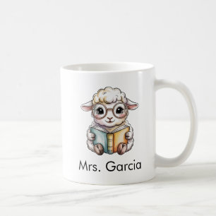Caneca De Café Ovelha Fofa Lendo um Livro Personalizado