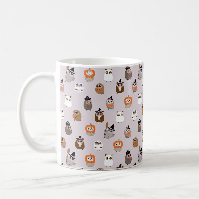Caneca De Café Padrão Adorável das Corujas de Halloween (Esquerda)