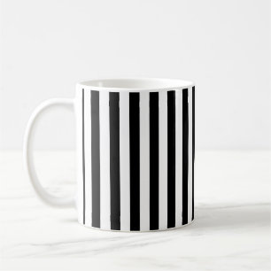 Caneca De Café Padrão de faixas verticais médias a preto e branco