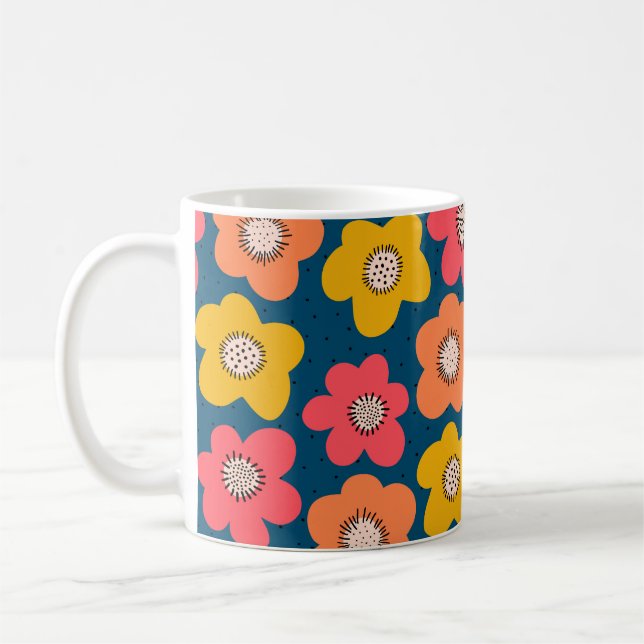 Caneca De Café Padrão de flores sem costura. Flores frias escandi (Esquerda)