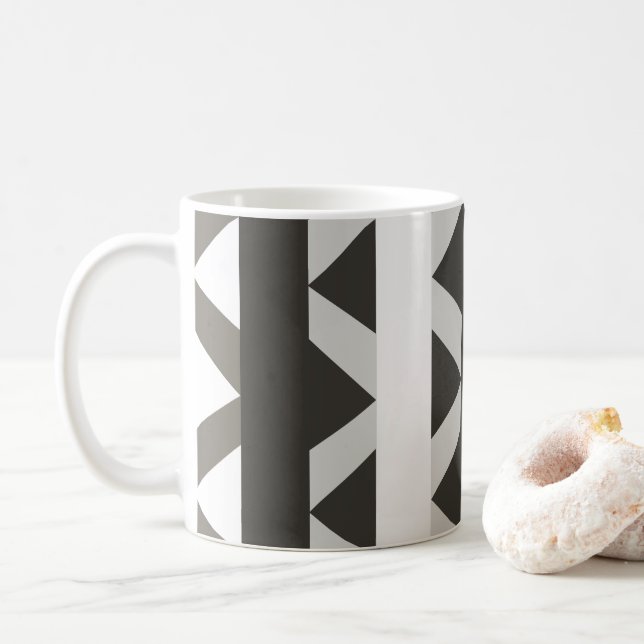 Caneca De Café Padrão de Listra Triangular Branco Cinza Contempor (Com Donut)