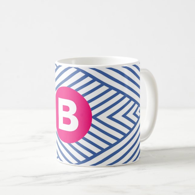Caneca De Café Padrão de Listras Azuis Abstratas com Monograma Ro (Frente Esquerda)