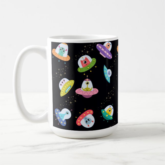CANECA DE CAFÉ PADRÃO DE NAVIOS OVNIS (Esquerda)