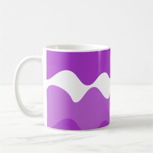 Caneca De Café Padrão de ondas horizontais púrpura e branca